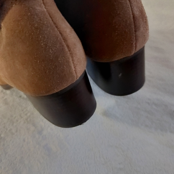 NINE WEST "CASCADES" SUEDE BACK LACE UP TALL BOOTS - Picture 6 of 14